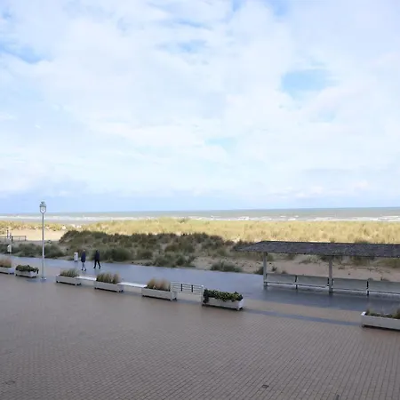 Garbi 0101 With Frontal Sea View Apartment